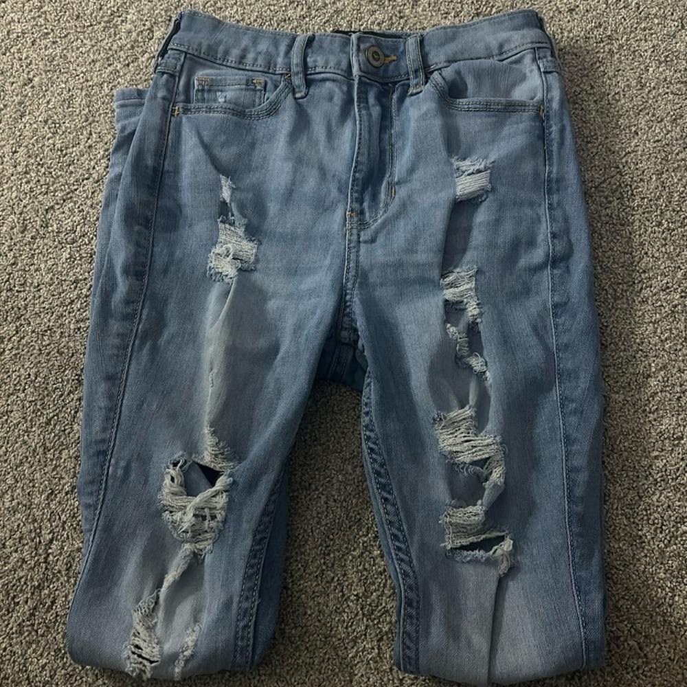 hollister jeans